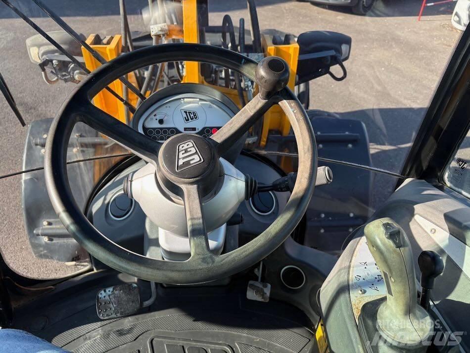 JCB 406 Kolesové nakladače