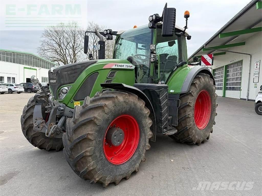 Fendt 724 vario s4 Traktory