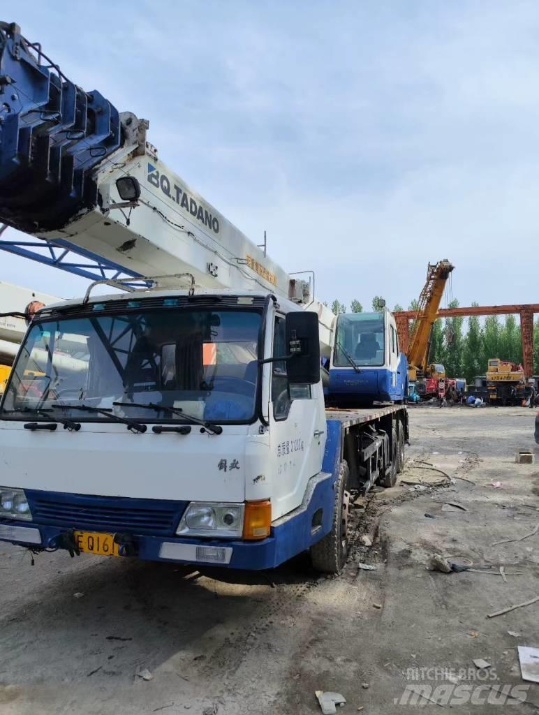 Tadano GT 250 Univerzálne terénne žeriavy