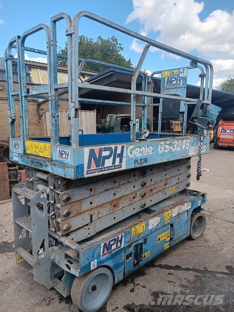 Genie GS 3246 Nožnicové zdvíhacie plošiny