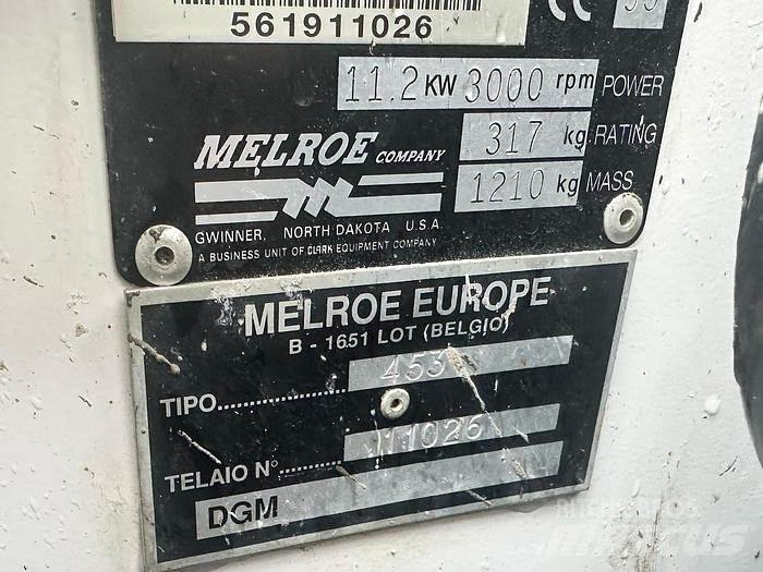 Bobcat 453 Mininakladače