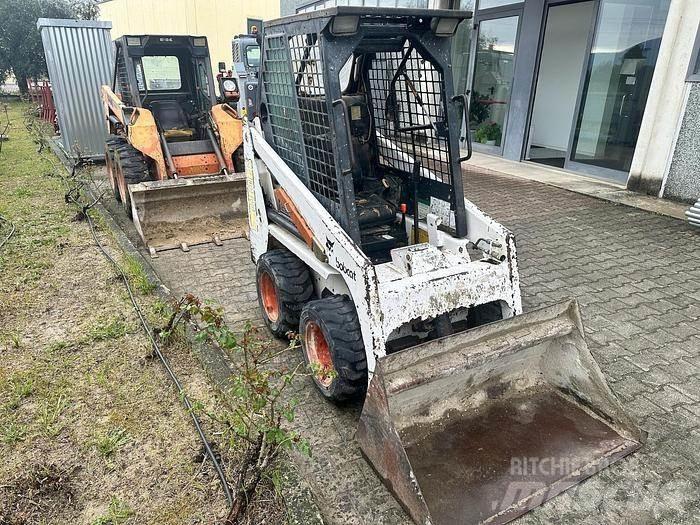 Bobcat 453 Mininakladače