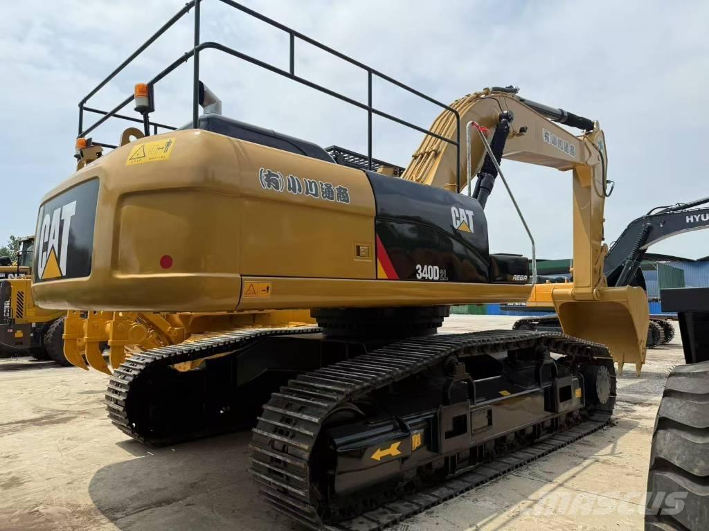 CAT 340 Pásové rýpadlá