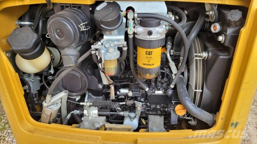 CAT 301.7 D Mini rýpadlá < 7t