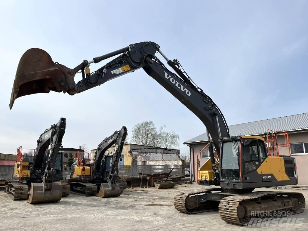 Volvo EC 220 E Pásové rýpadlá