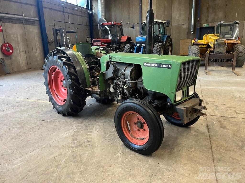 Fendt 203 Traktory