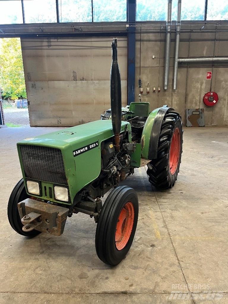 Fendt 203 Traktory