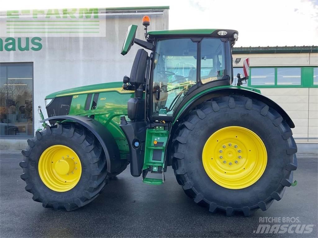 John Deere 6R 250 Traktory