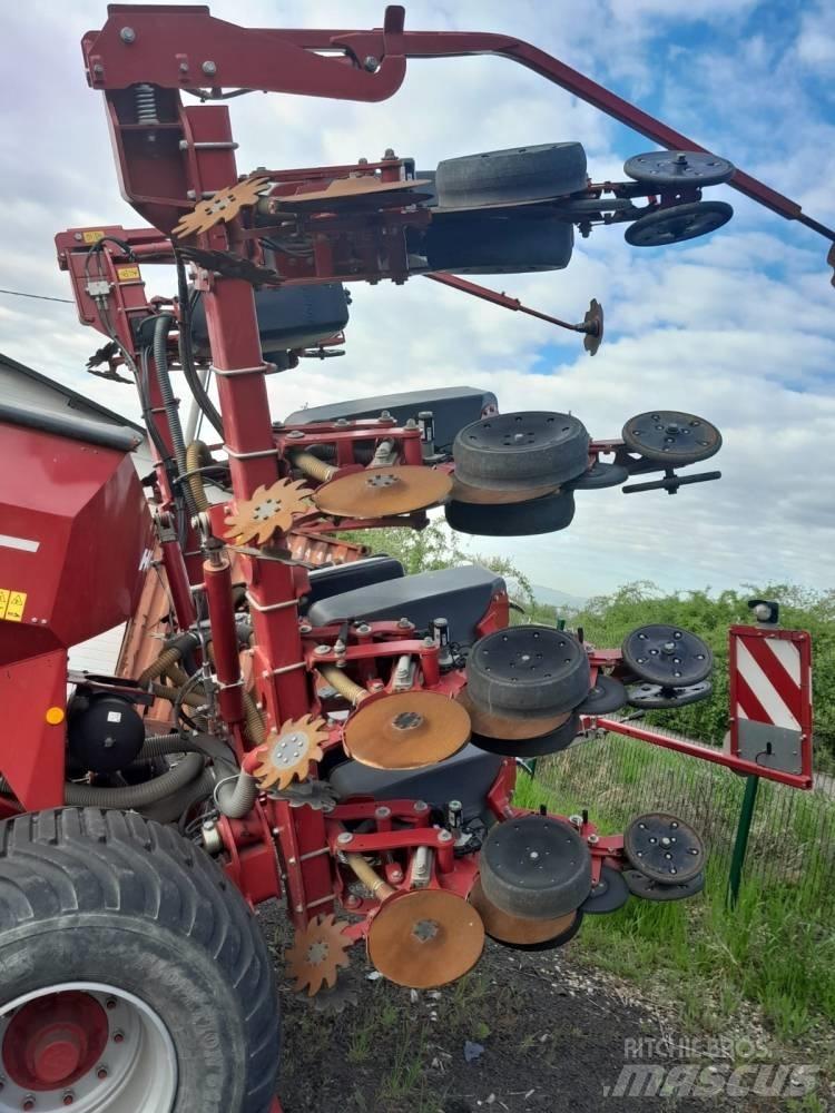 Horsch Maestro 8 CC Kombinované sejačky