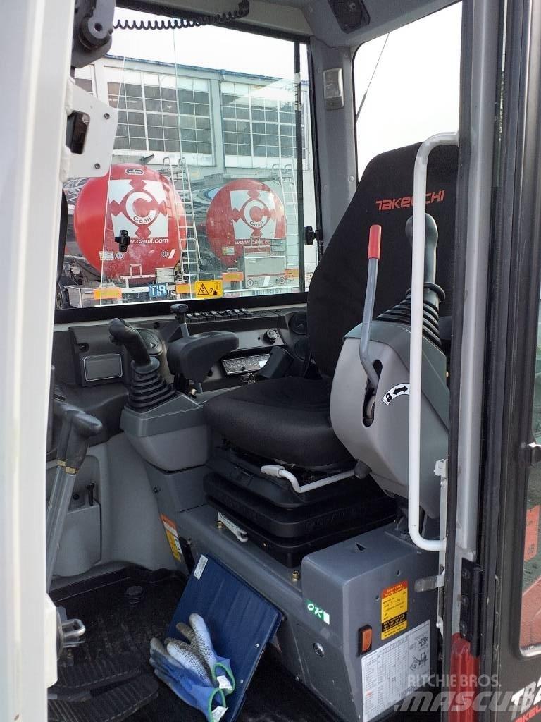 Takeuchi TB 240 Mini rýpadlá < 7t