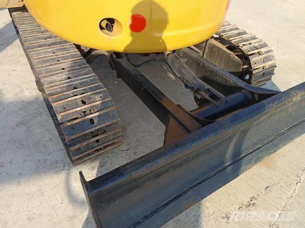 CAT 303 E CR Pásové rýpadlá