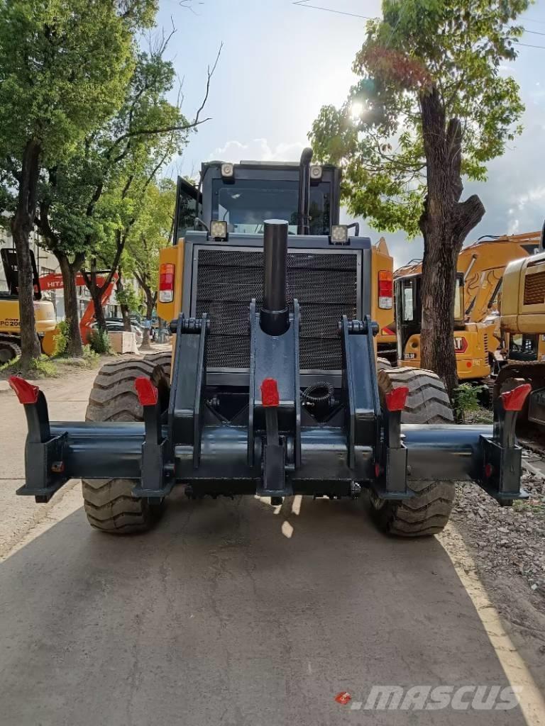 XCMG GR 2153 Grejdery