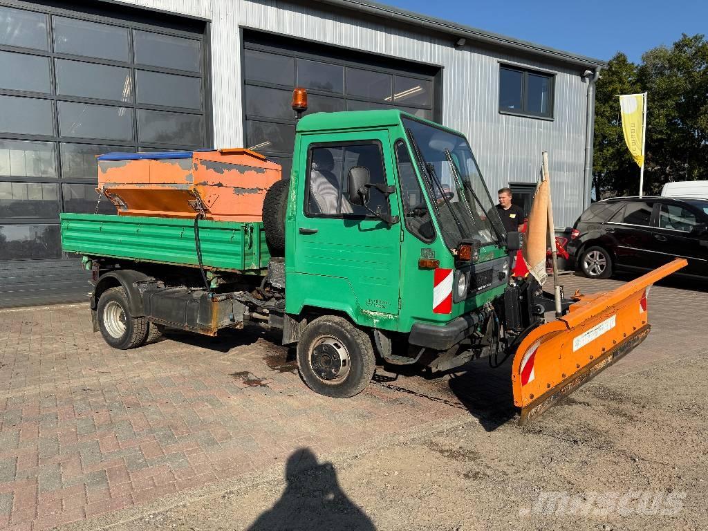 Multicar M 26 Úžitkové vozne