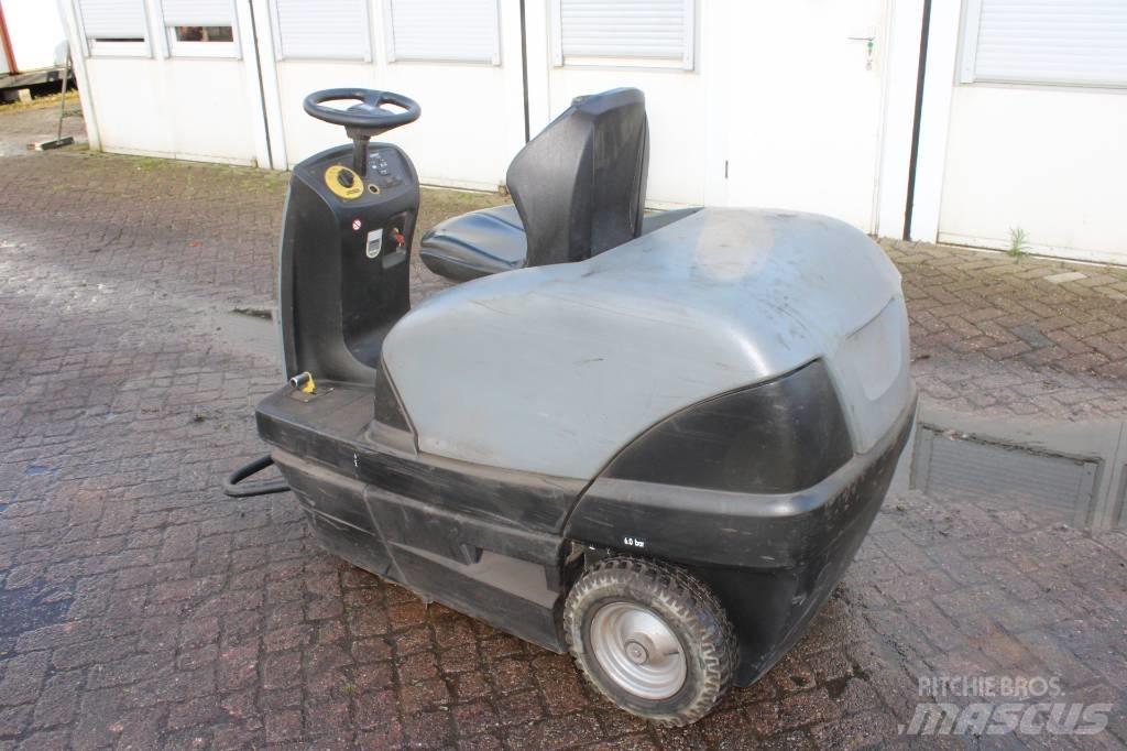 Kärcher KM 100/100 Zametacie stroje