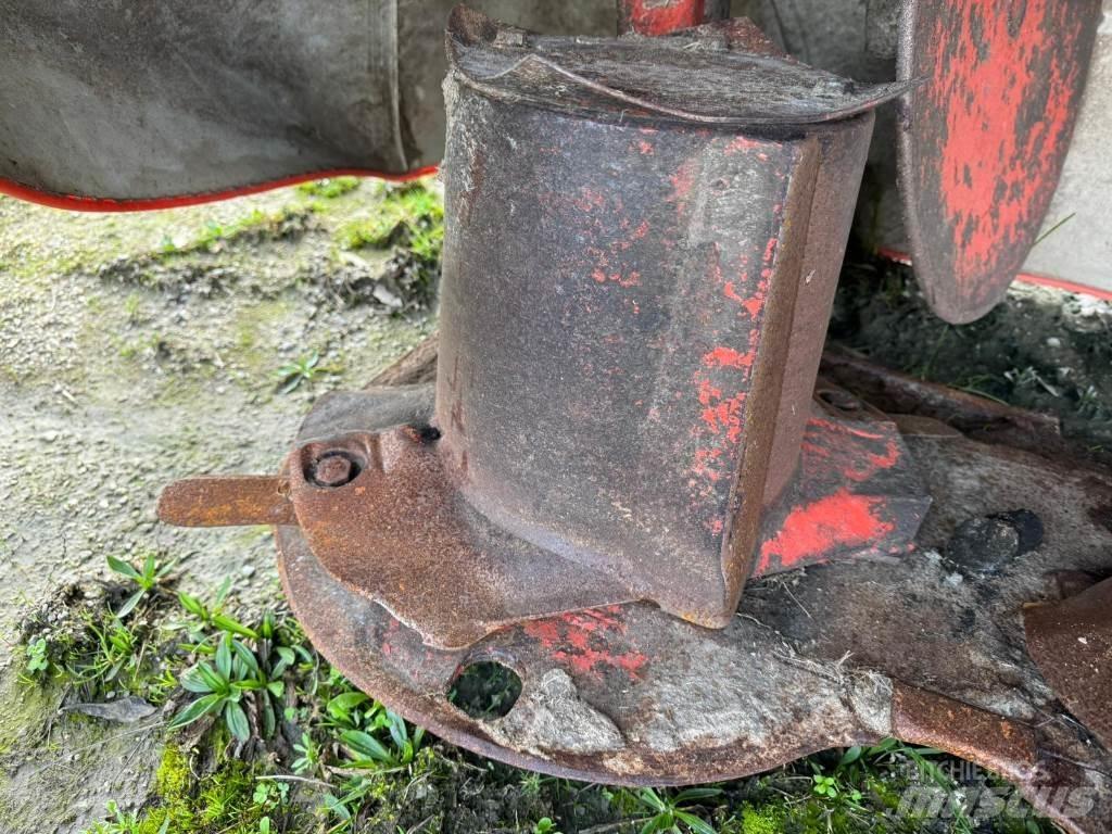 Kuhn GMD 3511 FF Žacie stroje