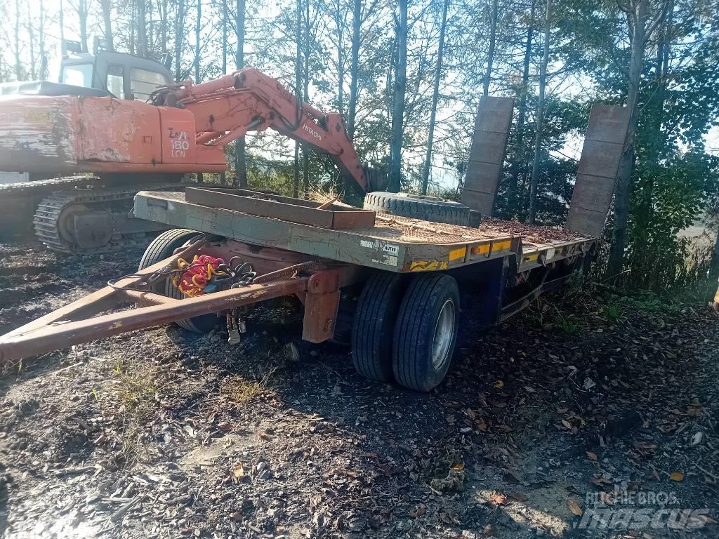 Bertoja Condor 200 Prívesy na prepravu automobilov