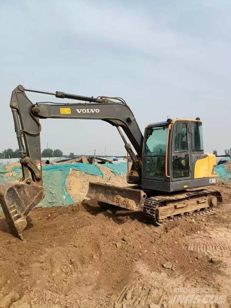 Volvo 80D Pásové rýpadlá