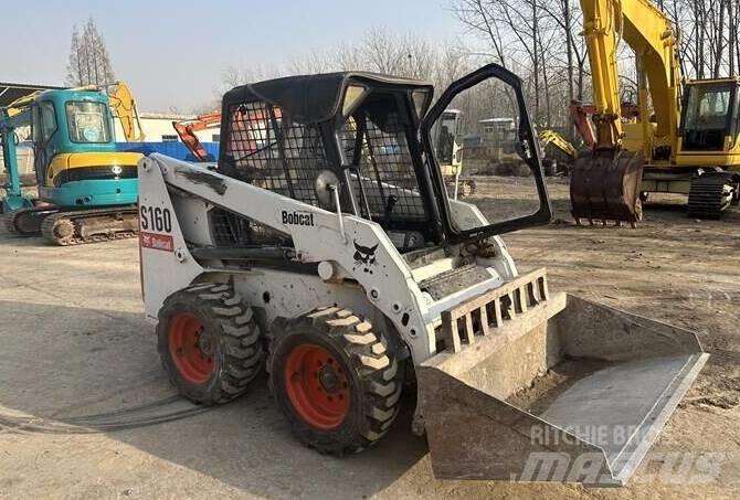 Bobcat S160 Šmykom riadené nakladače