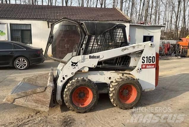 Bobcat S160 Šmykom riadené nakladače