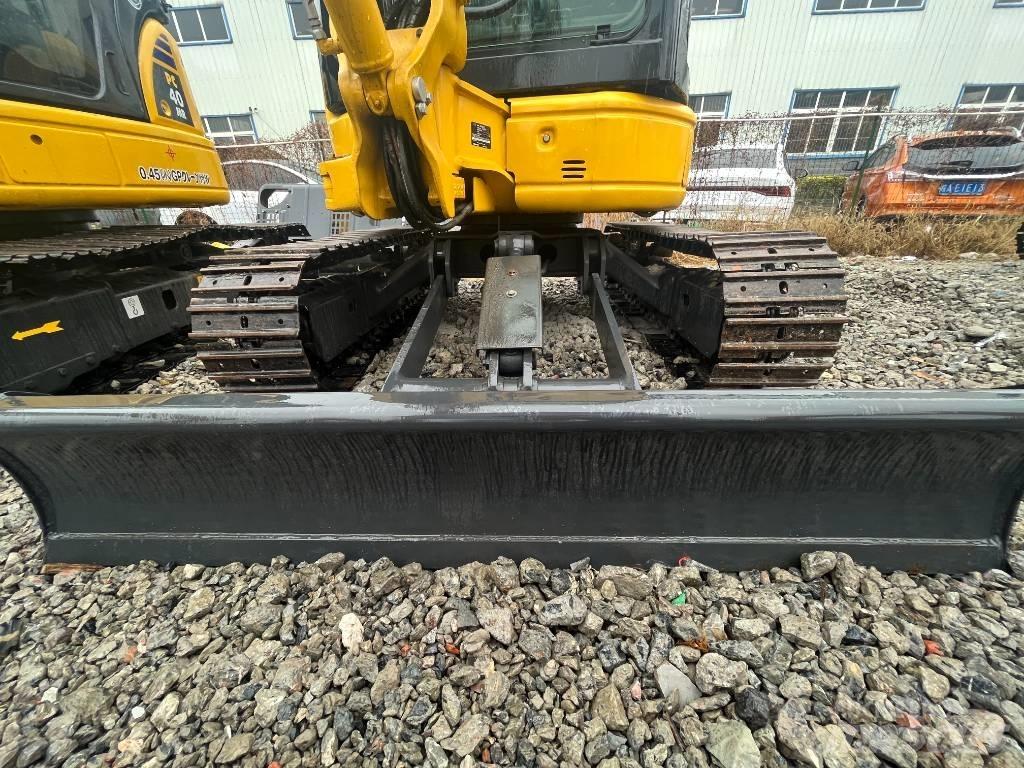 Komatsu PC 35 Pásové rýpadlá
