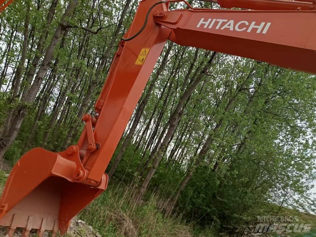Hitachi ZX200 Pásové rýpadlá