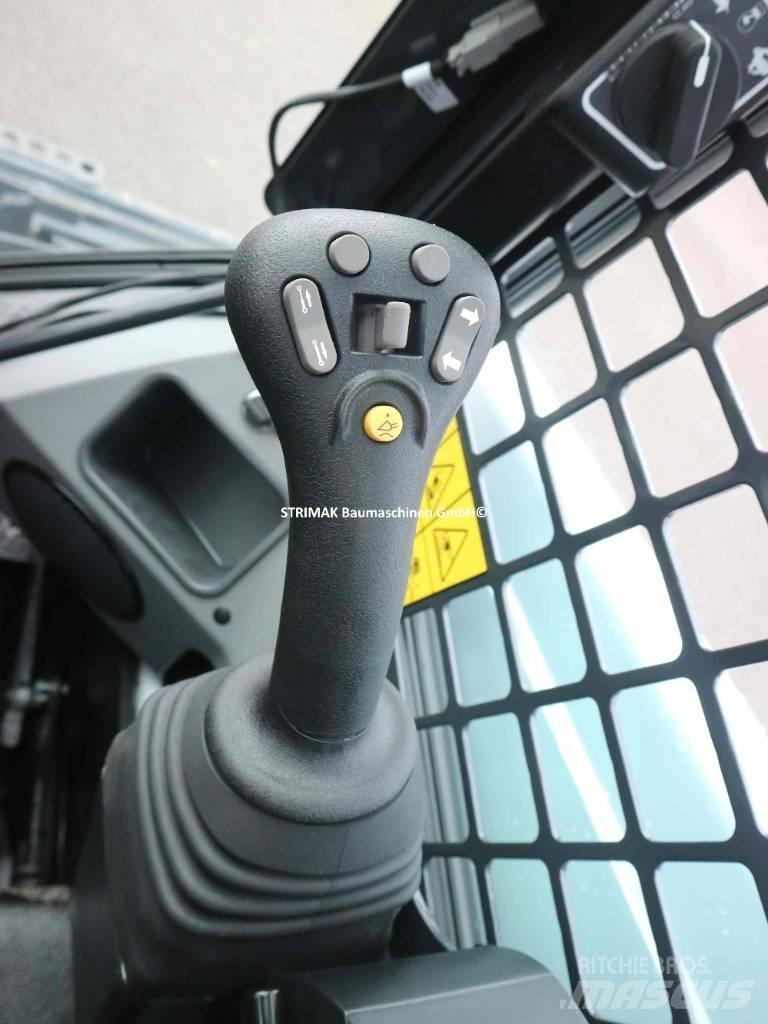 Bobcat T 450 Šmykom riadené nakladače