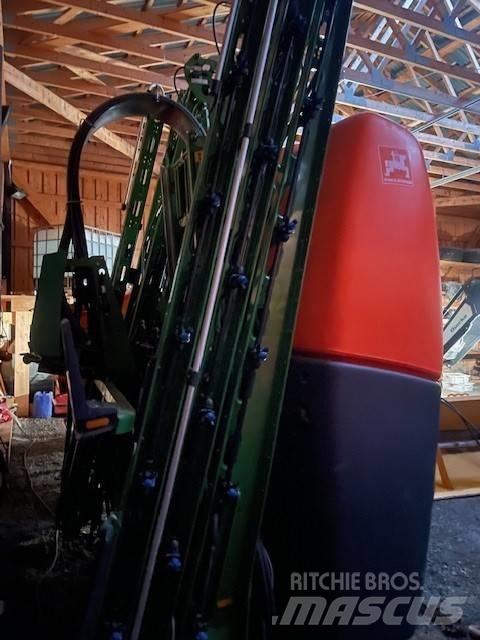 Amazone UF 2002 Nesené postrekovače
