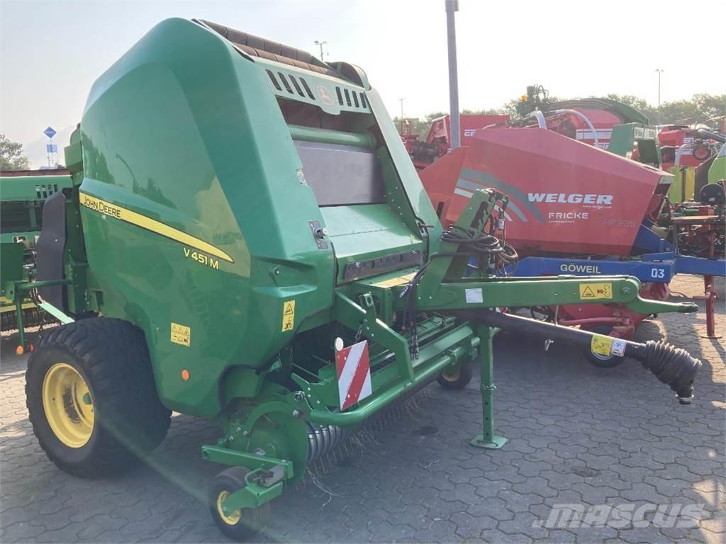 John Deere V451M Lisy na okrúhle balíky
