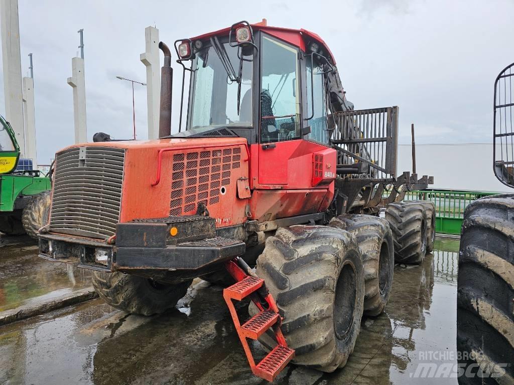 Valmet 840.4 Lesné traktory
