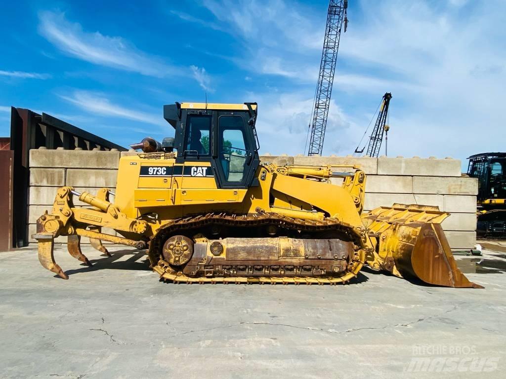 CAT 973 C Pásové nakladače