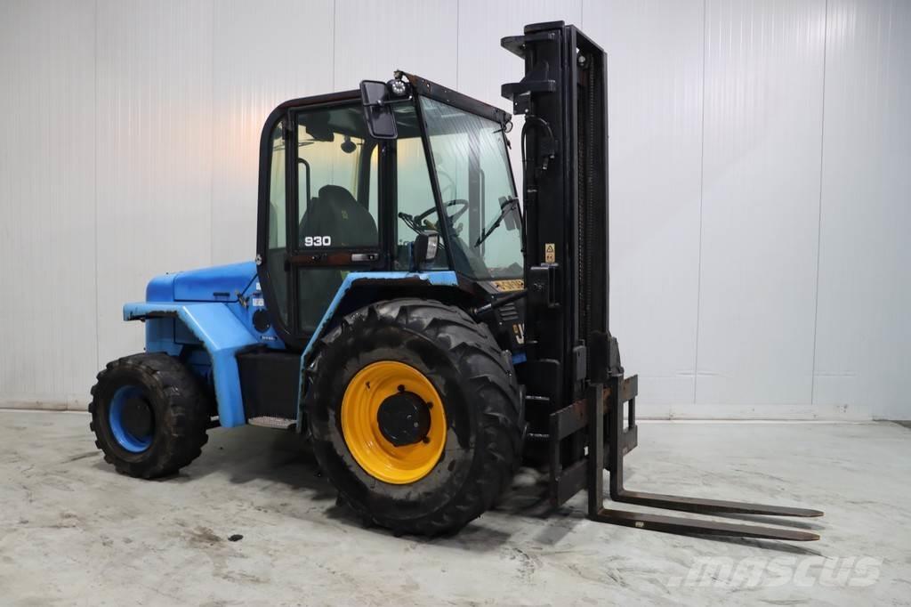 JCB 930-4 Dieselové vozíky