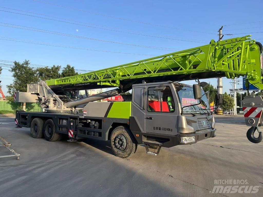 Zoomlion QY25V Univerzálne terénne žeriavy
