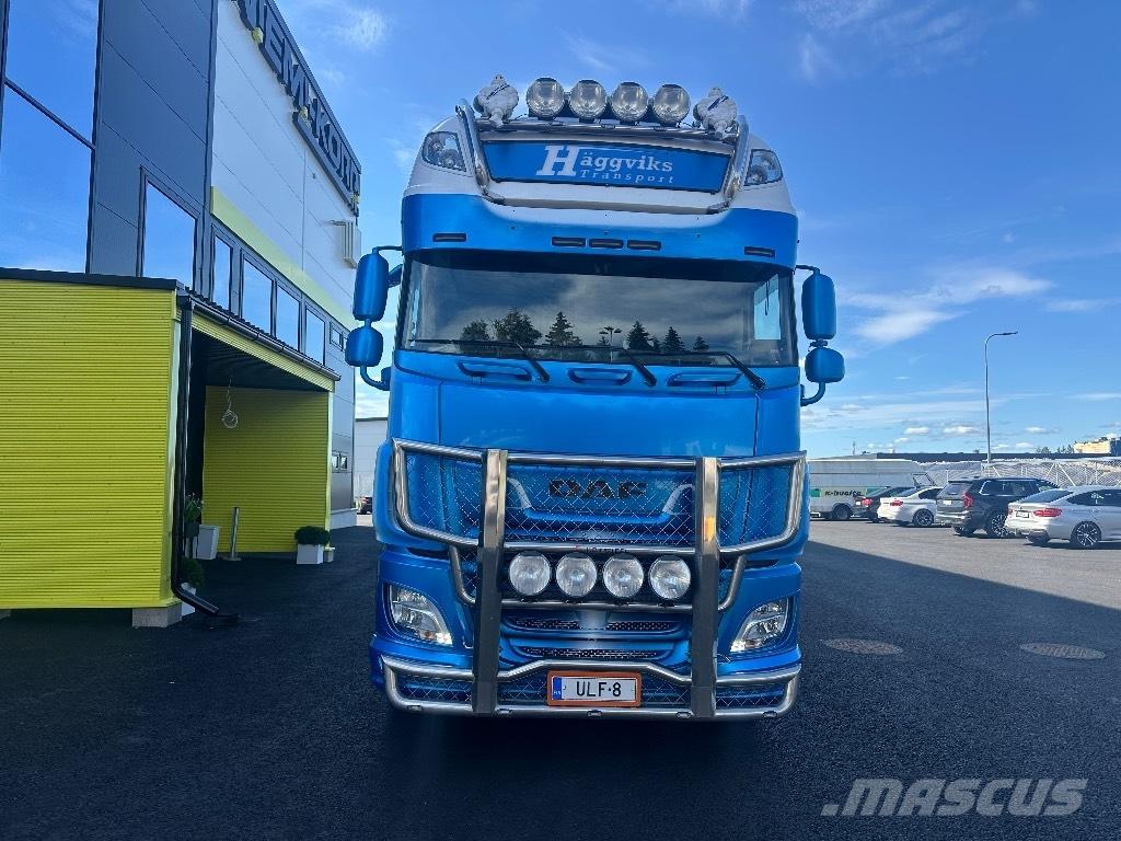 DAF XF 530 6x2*4 Hákový nosič kontajnerov