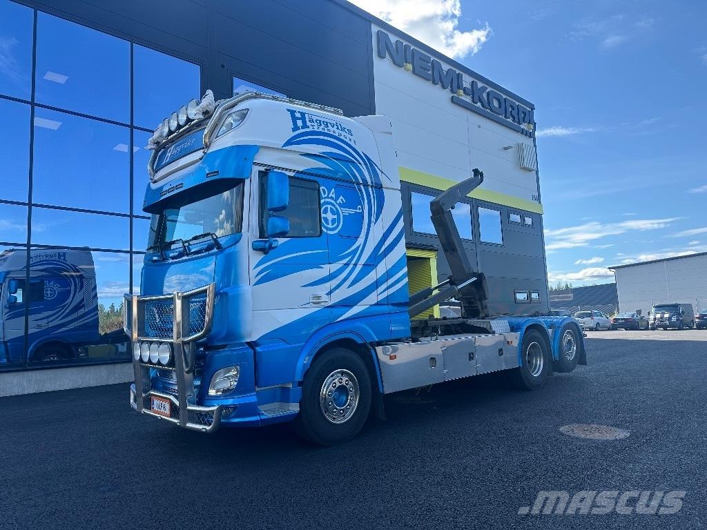 DAF XF 530 6x2*4 Hákový nosič kontajnerov
