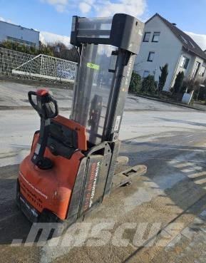 Toyota BT SWE 160 L Ručné paletové vozíky