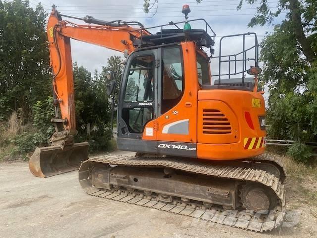 Doosan DX 140 LCR-5 Pásové rýpadlá