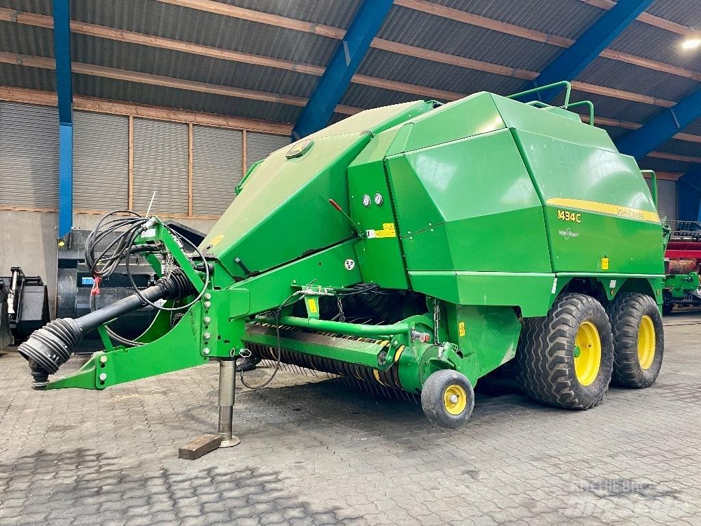 John Deere 1434 C Lisy na hranaté balíky