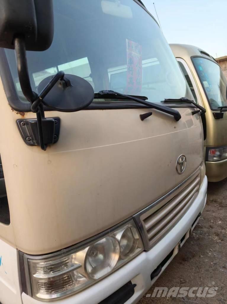 Toyota Coaster Bus Minibusy