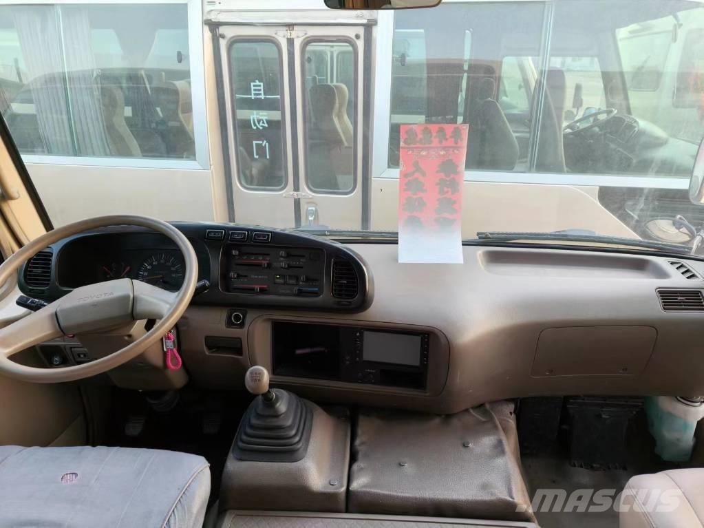 Toyota Coaster Bus Minibusy