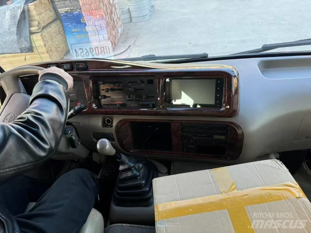 Toyota Coaster Medzimestské autobusy
