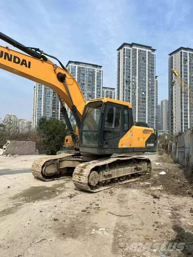 Hyundai 215VS Pásové rýpadlá