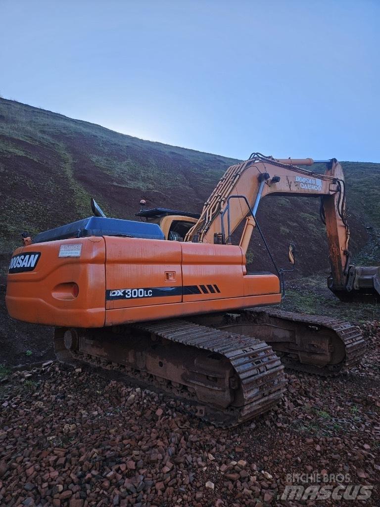 Doosan DX 300 LC-5 Pásové rýpadlá