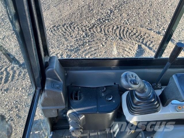 Komatsu PC16R HS Mini rýpadlá < 7t