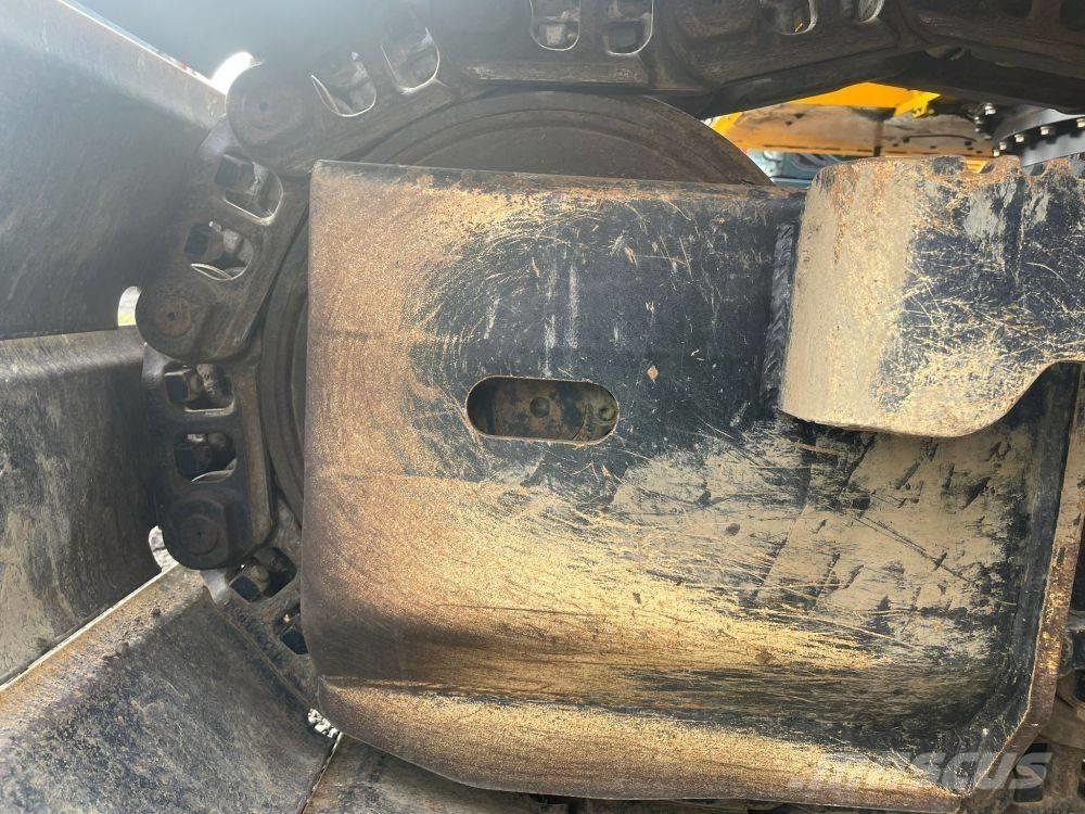 JCB 140 X LC Pásové rýpadlá