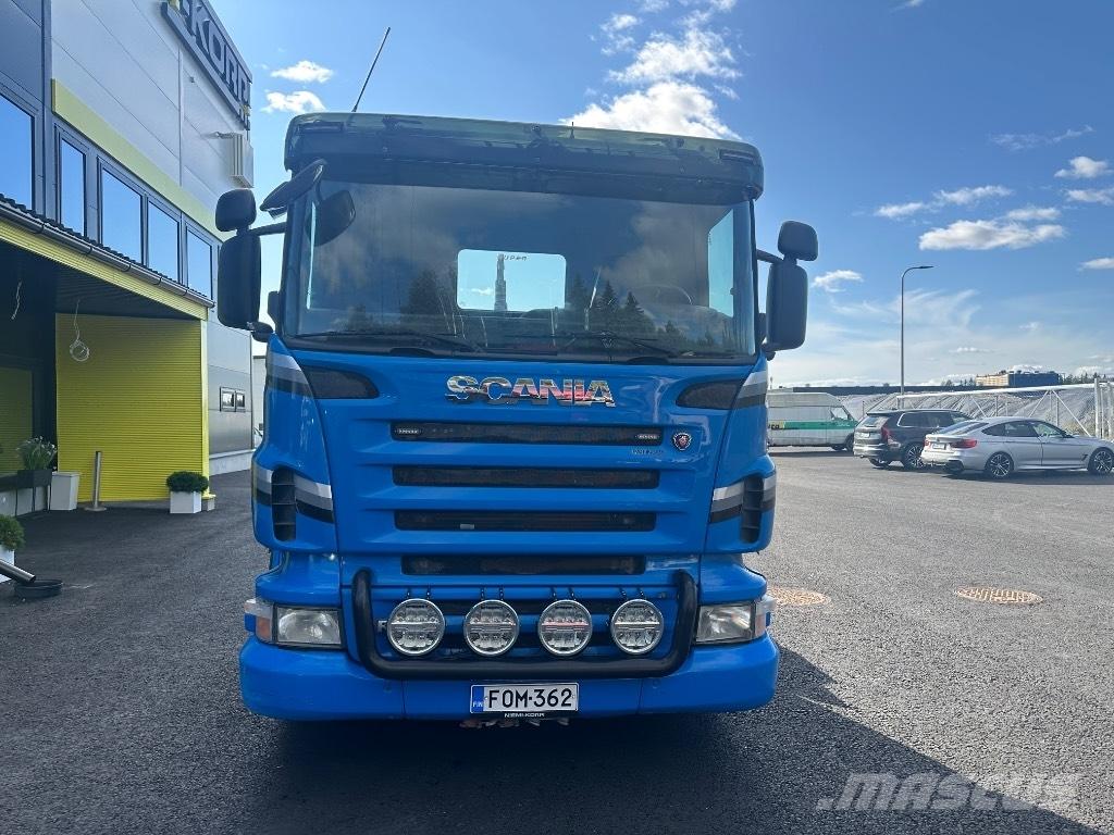 Scania R420 8X4/4 Hákový nosič kontajnerov