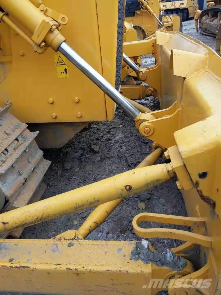 Shantui SD16 Pásové dozéry