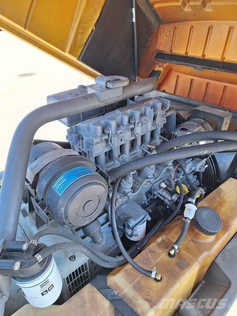 Atlas Copco QAX 30 Naftové generátory