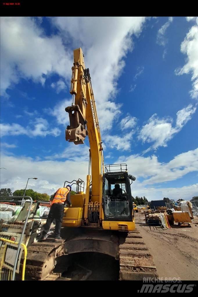 Komatsu PC 210 LC-11 Pásové rýpadlá