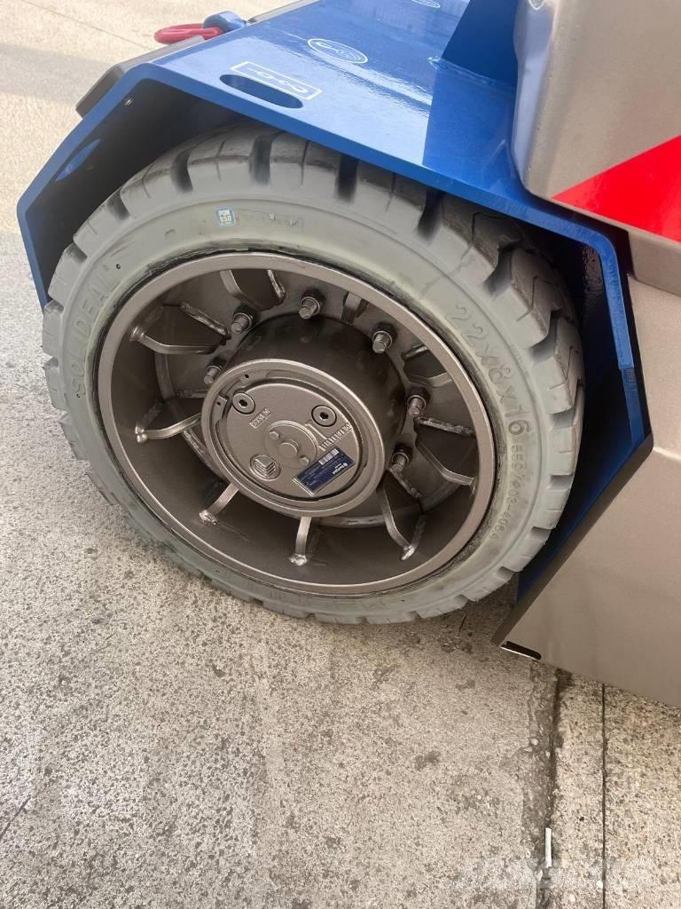 Valla V46R Minižeriavy