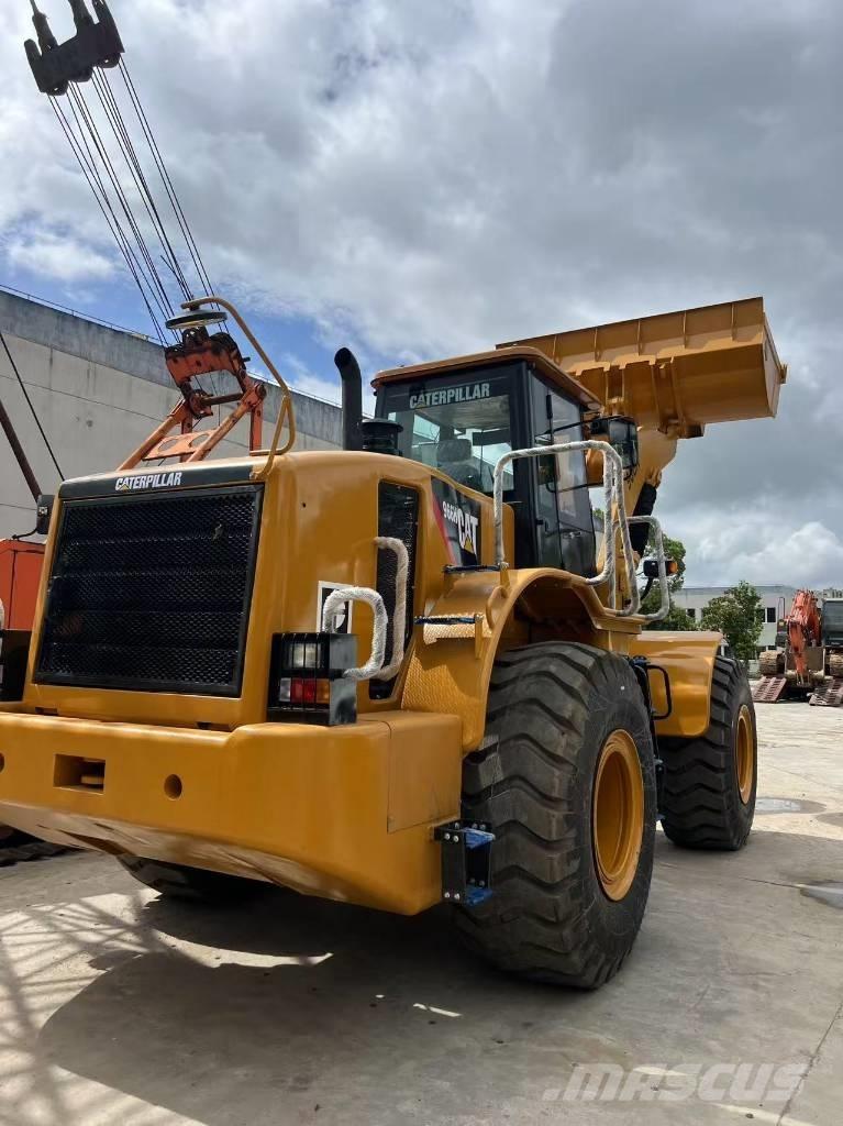 CAT 966 H Kolesové nakladače